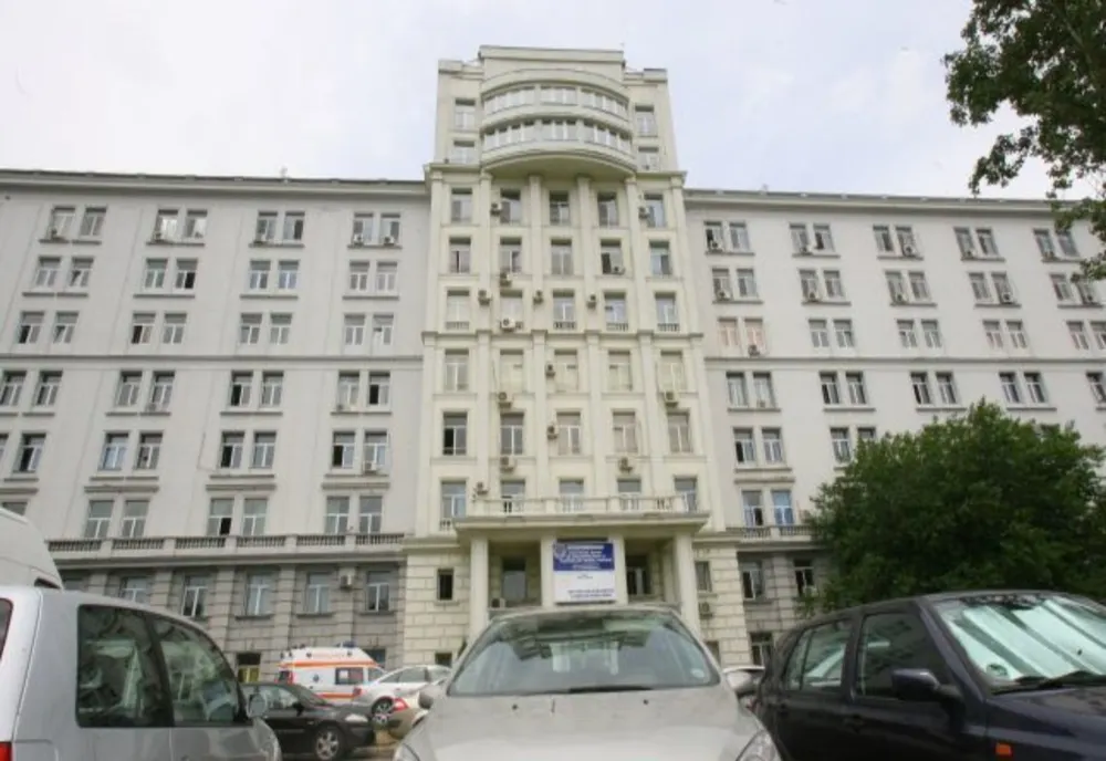 Trei asistente şi o infirmieră de la Secţia ATI a Institutului Clinic Fundeni, confirmate pozitiv cu COVID-19