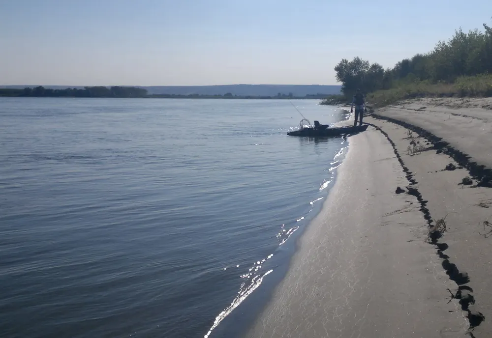 Din 15 iunie s-ar putea deschide plajele