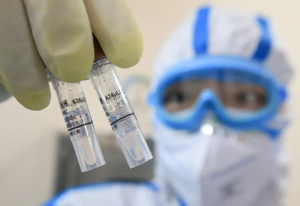 Bilanț COVID pentru ultimele 24 de ore:  1.256 cazuri noi și 54 de decese/ A fost depășit pragul de 500 de infectați din secțiile ATI