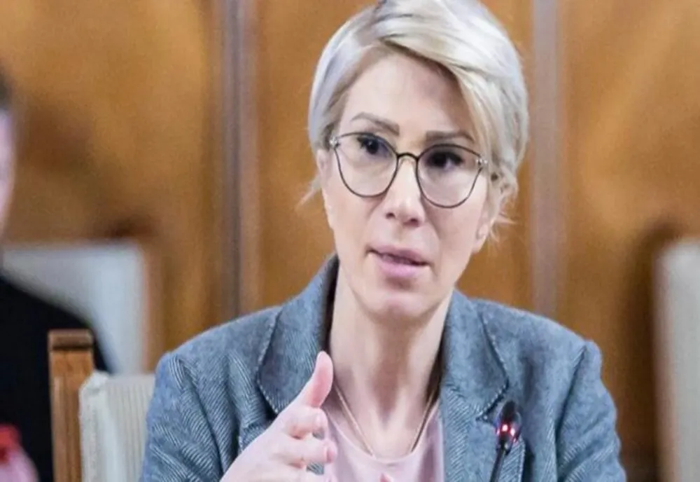 Raluca Turcan, despre moțiunea de cenzură: Ciolacu a avut nevoie de un exercițiu de forță. Destabilizează țara