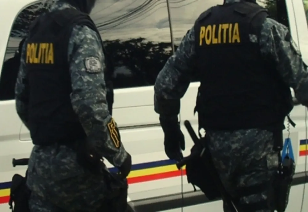 Focuri de armă în timpul unor percheziții de amploare desfășurate în această dimineață în București, Ilfov și Teleorman 