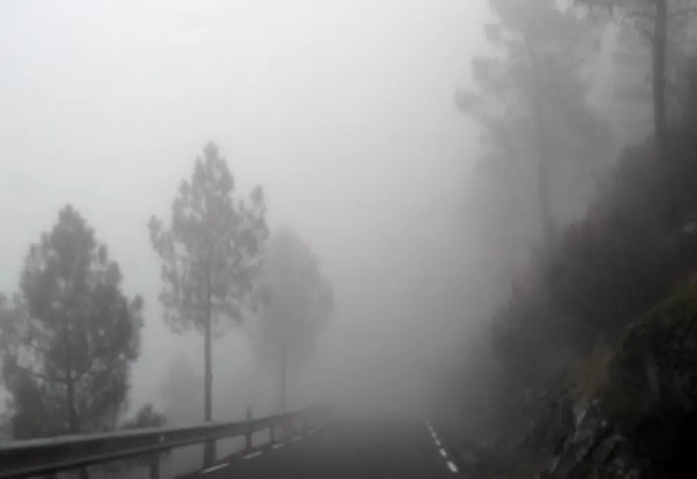 Circulația rămâne închisă pe Transfăgărășan și Transalpina. Cum se circulă în celelalte zone ale țării  