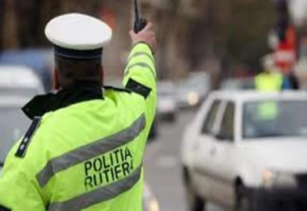 Traficul rutier este blocat pe Valea Oltului. Incident rutier