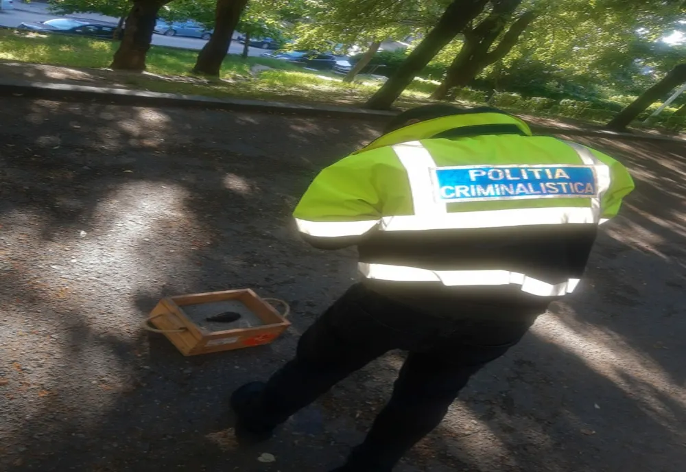 Poliţiştii au găsit o grenadă, pe o stradă din Craiova. Explicaţii oficiale