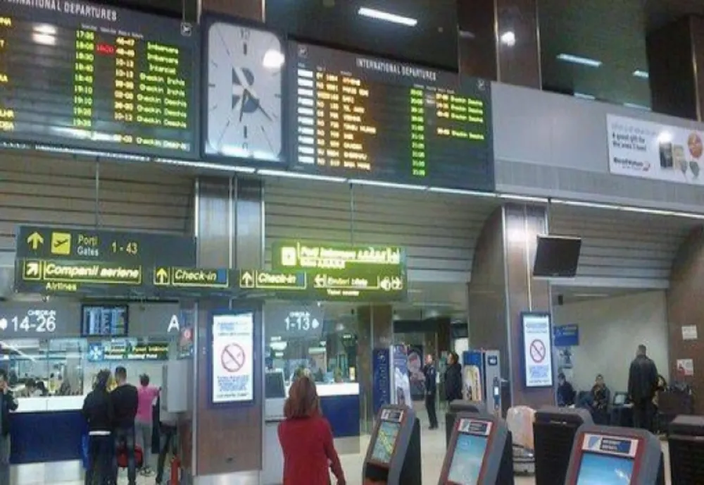 Site-ul aeroporturilor din București, vizat de atacurile hackerilor ruși
