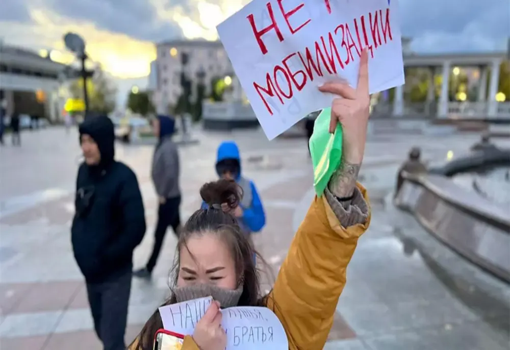 Proteste în Rusia - Aproape 1.500 de persoane au fost reținute - Peste 8.500 de ruși au părăsit țara doar sâmbătă prin Finlanda, pe cale terestră