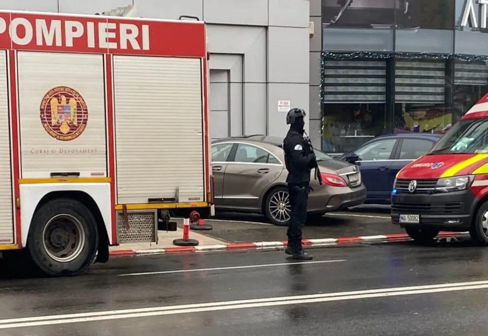 Alertă cu bombă la un liceu din Voluntari. Autoritățile intervin la fața locului