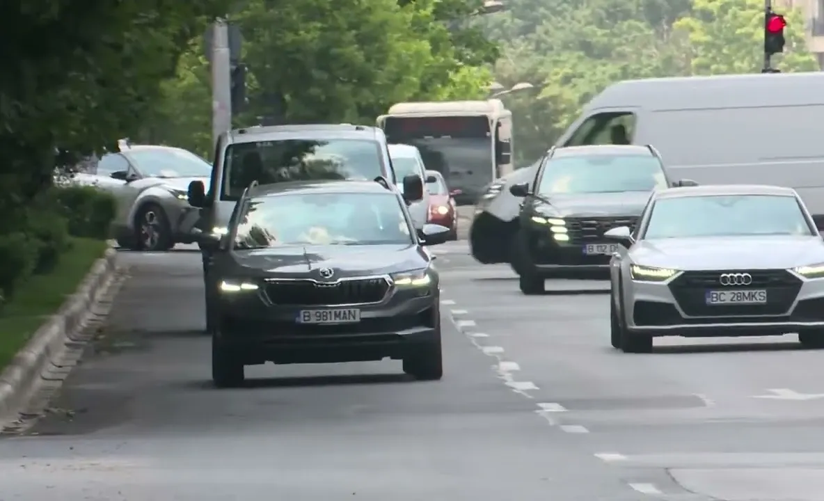 Bucureștiul pregătește restricții pentru mașinile poluante. Primele interdicții, din noiembrie 2027