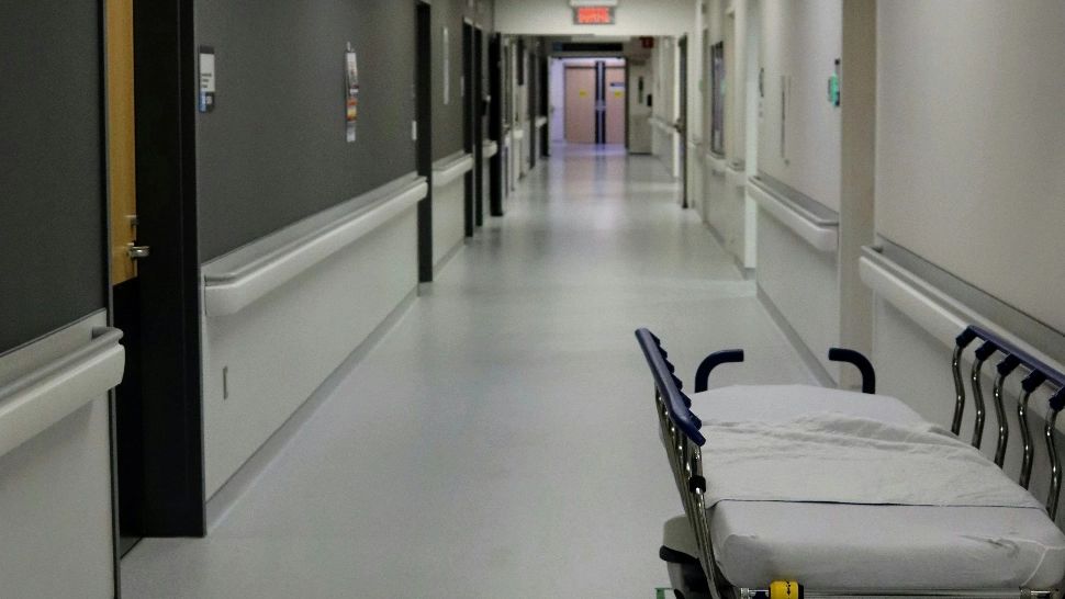 Alertă în Arad: peste 20 de juniori de la Steaua București, duși la spital cu suspiciune de toxiinfecție alimentară