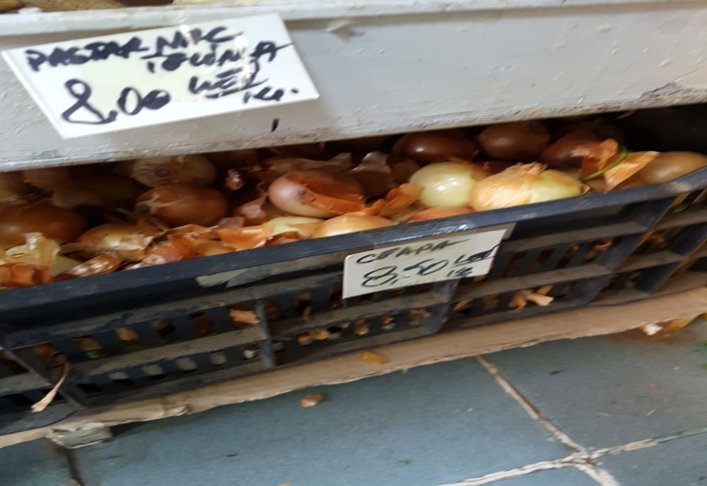 Primarul Sectorului 6 a sesizat Protecția Consumatorilor din cauza speculanților care au mărit prețurile în piețe 