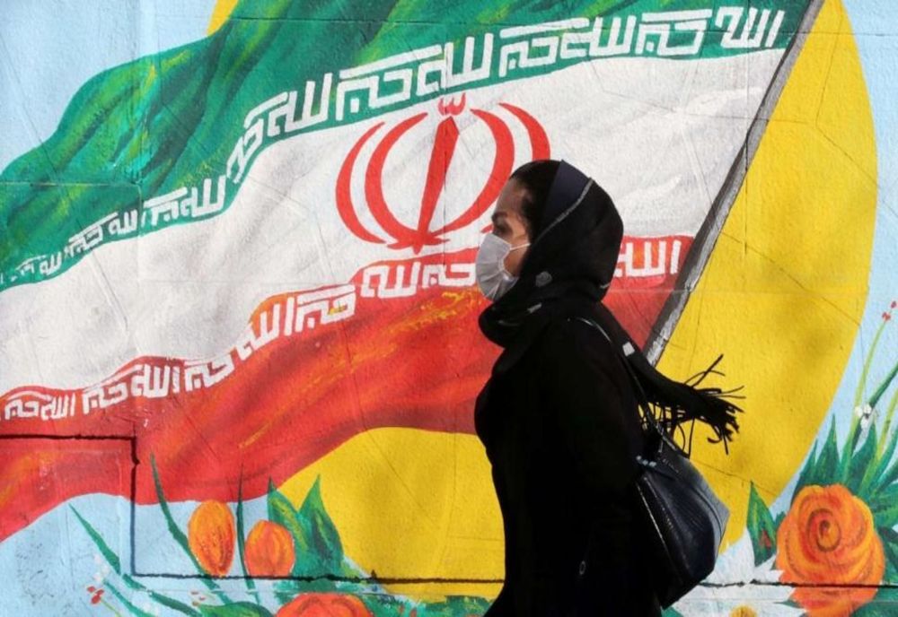 Iran, COVID-19: 728 de oameni au murit după ce au consumat alcool metilic