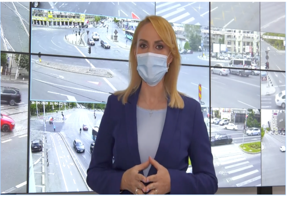 Gabriela Firea le recomandă șoferilor să evite deplasările