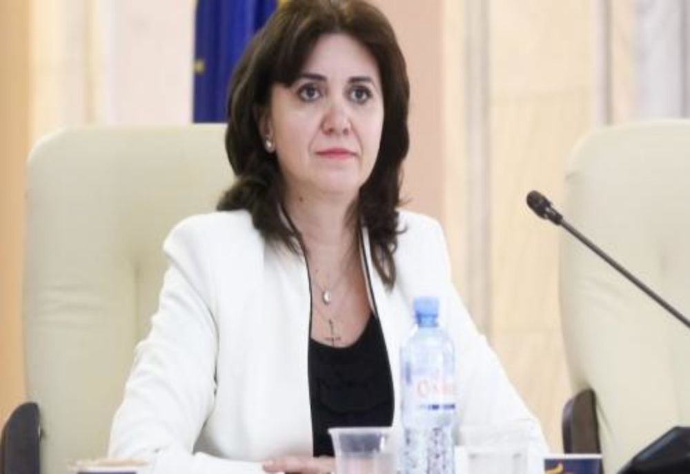 Monica Anisie: ”În fiecare unitate de învăţământ va exista un cadru medical care va supraveghea elevii”