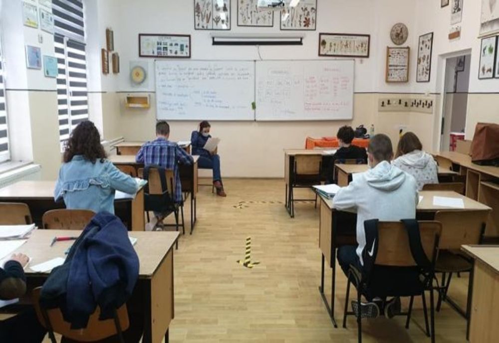 EVALUARE NAȚIONALĂ 2020 / Testele la Evaluare au început azi cu proba la Limba și literatura română. Care sunt regulile