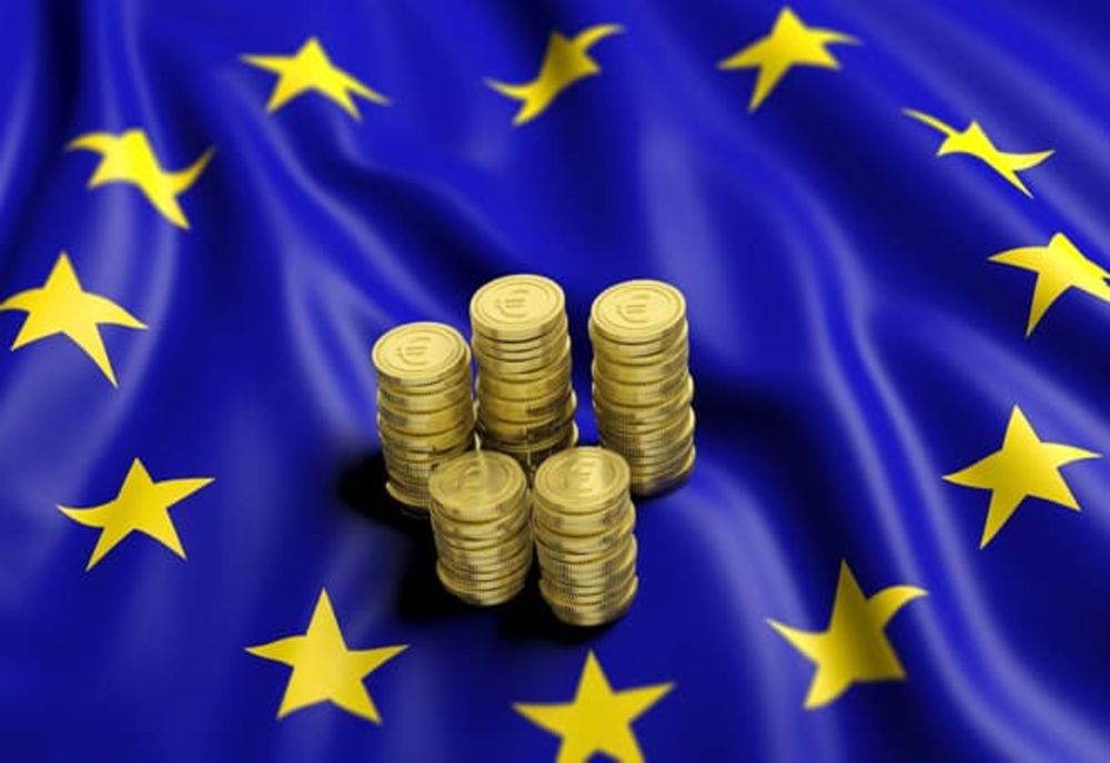 Economia europeană se redresează mult mai bine decât se estima în debutul pandemiei
