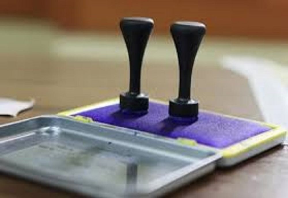 Un alegător din Neamț a primit buletinul de vot deja șampilat