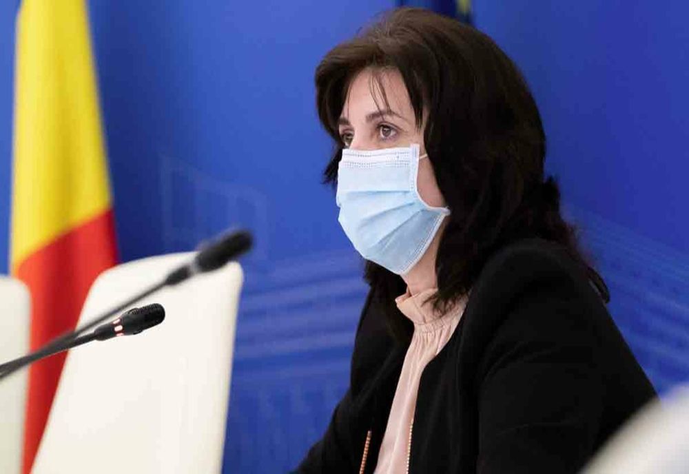 Monica Anisie, mesaj pentru elevi, parinți și profesori