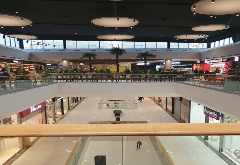 Patronii magazinelor de la mall AMENINȚĂ cu proteste