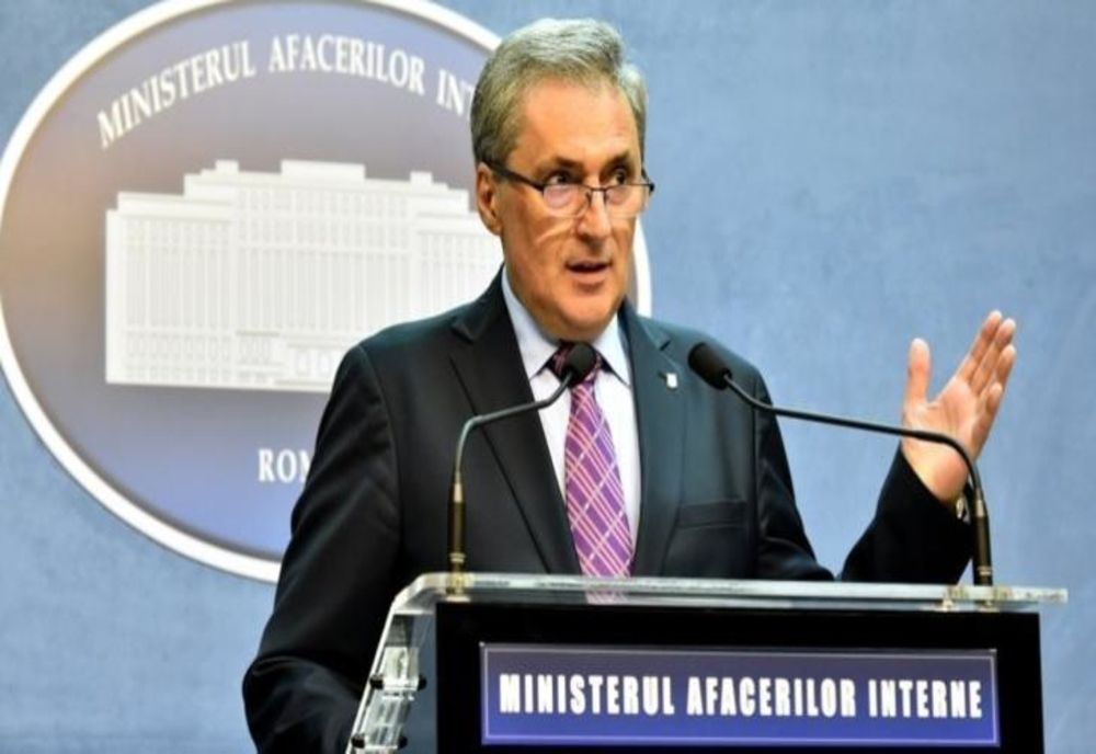 Membrii unei grupări infracționale internaționale, prinși în România