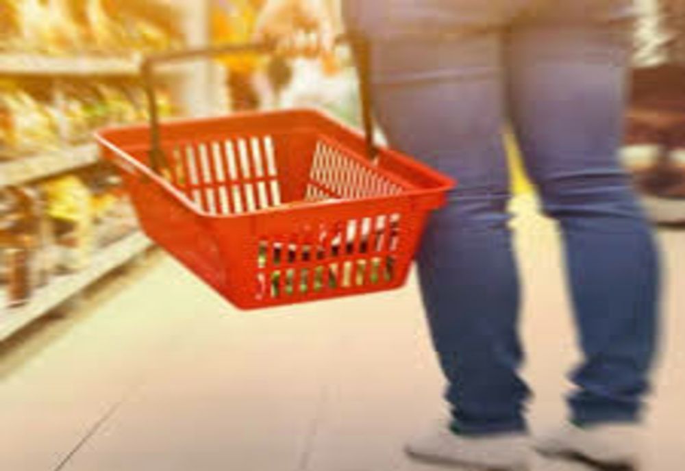 Coșurile de cumpărături ar putea fi interzise în București