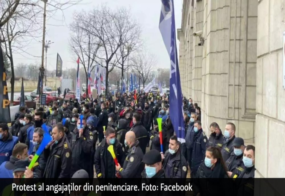 Protest la Ministerul Justiției. Sindicaliștii din penitenciare au ieșit din nou în stradă