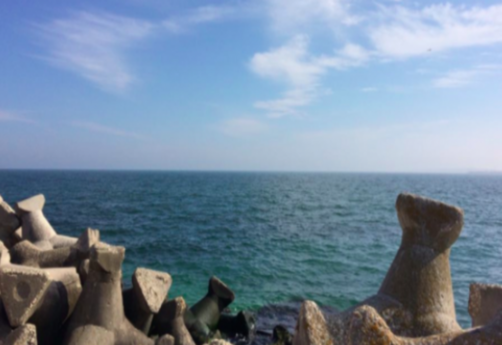 O navă s-a scufundat în Marea Neagră, marinarii români intervin, mai mulți membri ai echipajului n-au fost încă recuperați