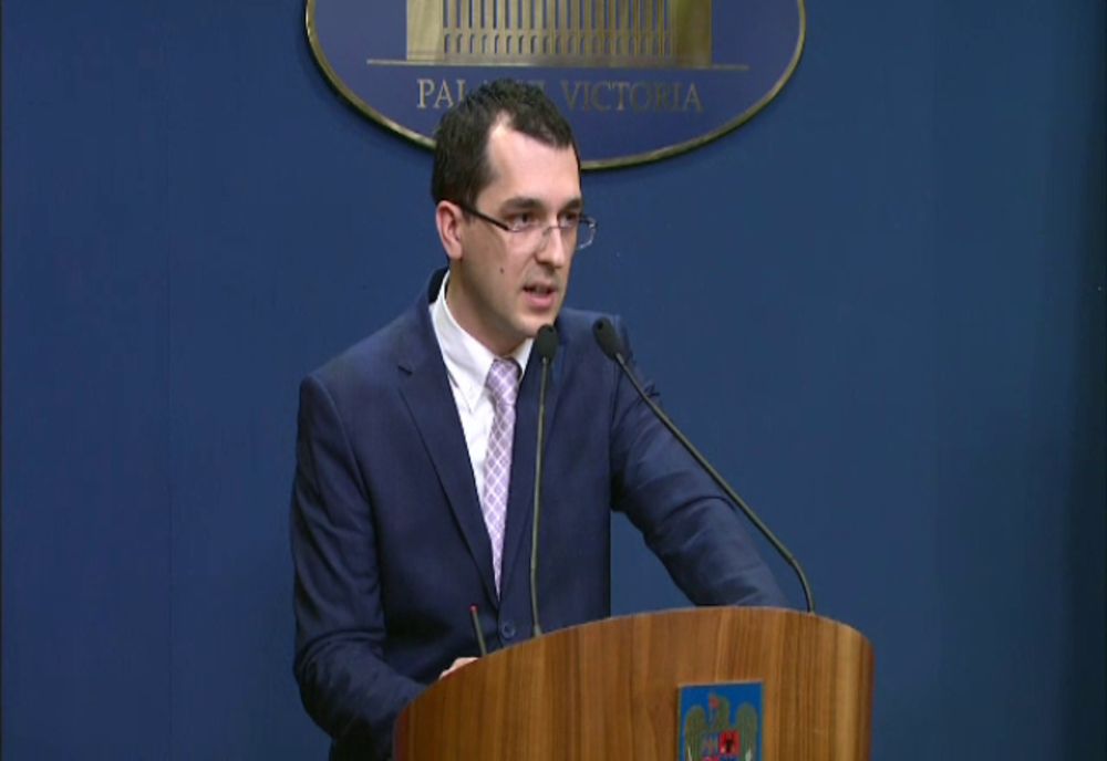 Vlad Voiculescu a decis: „Orice medic va putea trata pacienți covid. Lucrurile sunt cât se poate de serioase”