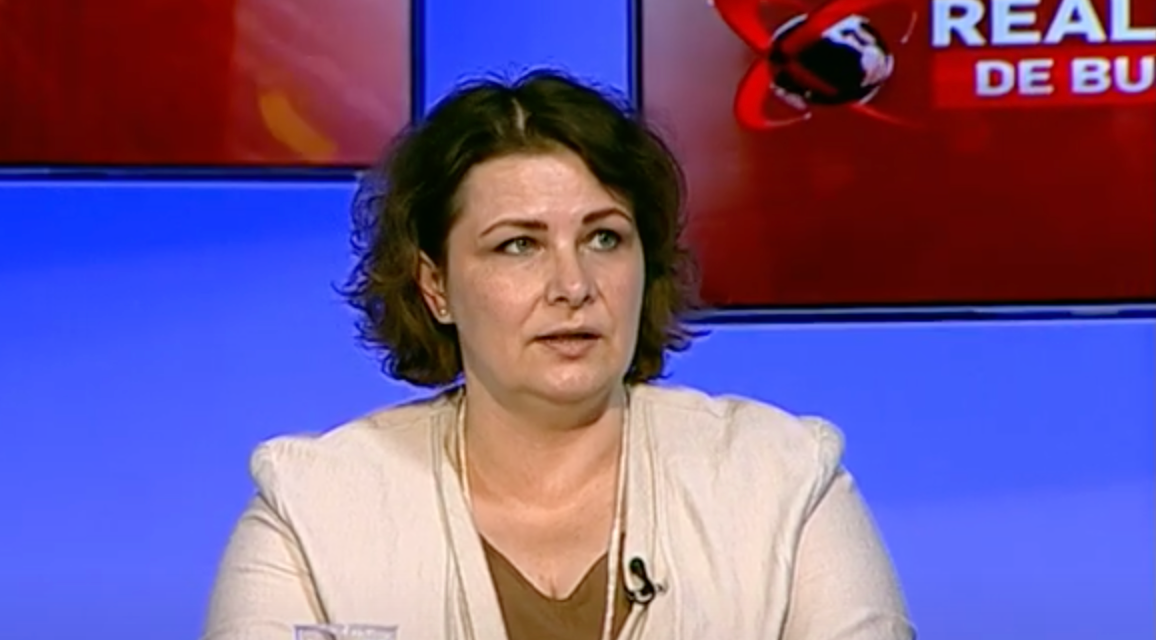 Realitatea de București, MIHAELA DINU