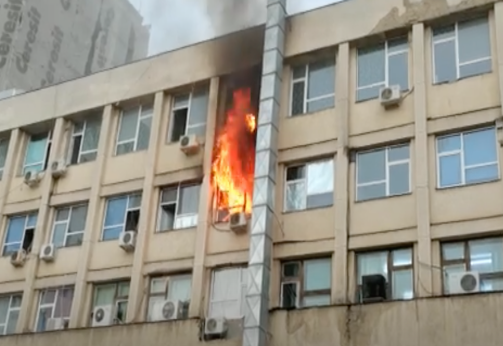 VIDEO Incendiu la Spitalul de Copii din Iaşi. 30 de persoane evacuate