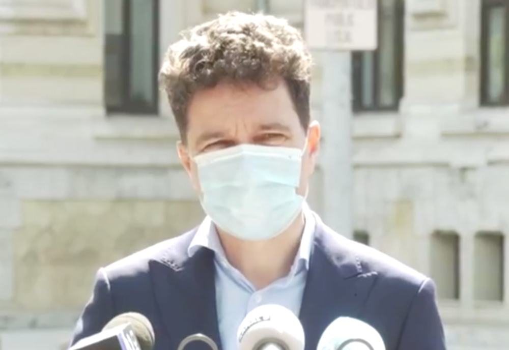 Nou regulament de parcare în Capitală - spații pentru banda unică și pistele de biciclete