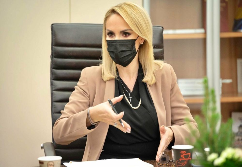 Gabriela Firea promite că extinde la nivel național programele începute ca primar al Capitalei