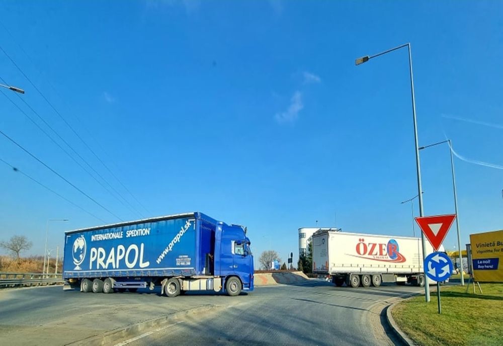 Cod roşu de aglomeraţie în Punctul de Trecere a Frontierei Giurgiu