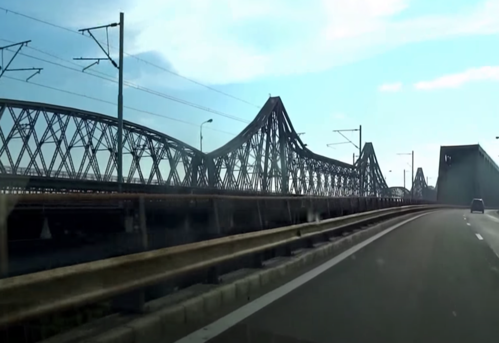 Restricțiile de circulație de pe Autostrada Soarelui, în zona podului de la Cernavodă, RIDICATE