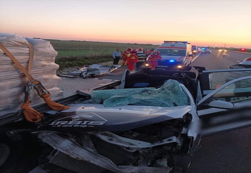 FOTO Accident teribil pe Autostrada Soarelui. Un mort și trei răniți grav