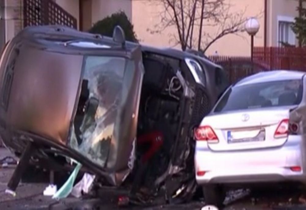 Accident cumplit în Capitală. O tânără de 19 ani a murit după ce mașina în care se afla s-a răsturnat