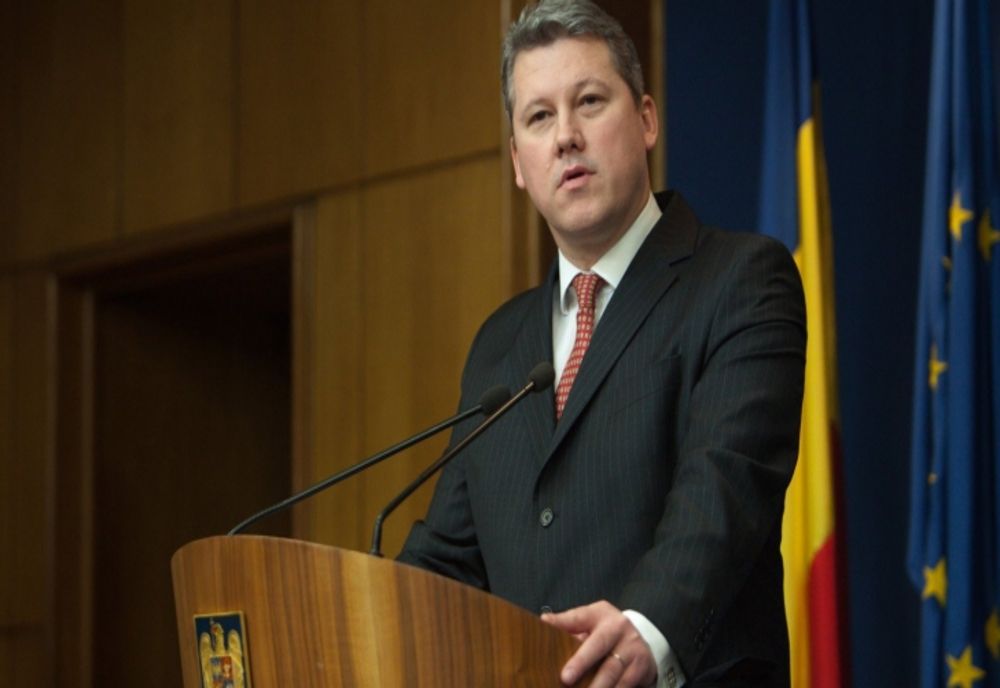 Predoiu intensifică lupta anti-drog: A fost lansat Planul Național pentru siguranță