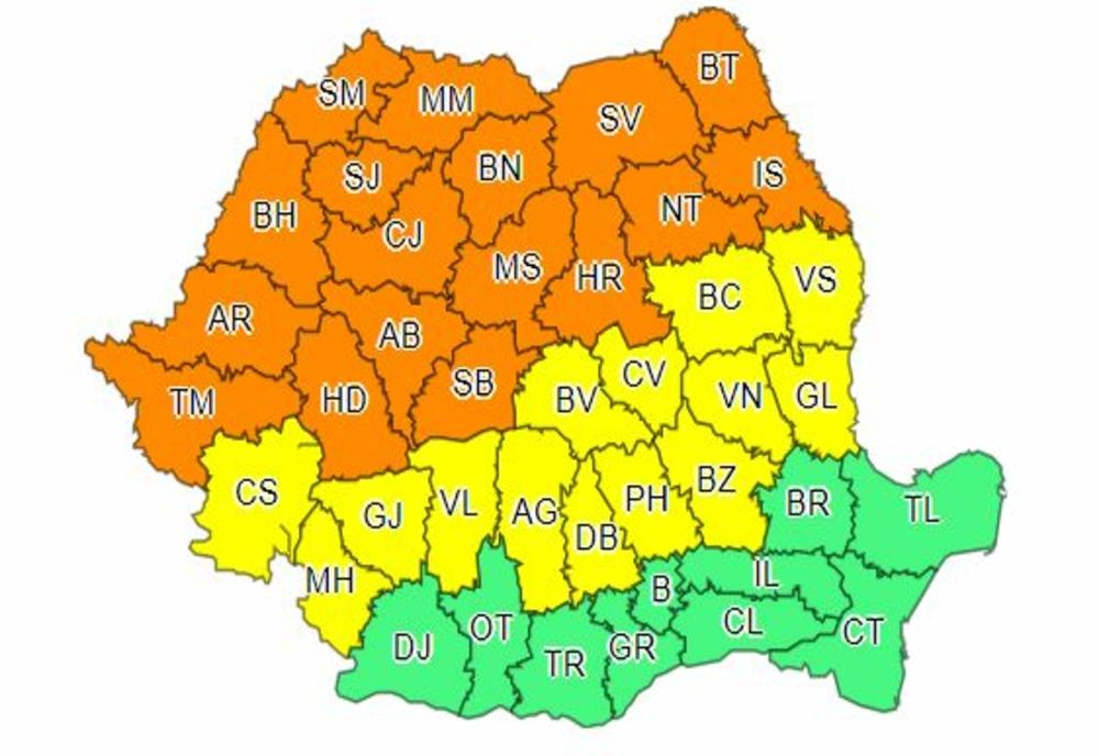 Jumătate de țară, sub avertizare COD PORTOCALIU de ploi. COD GALBEN pentru alte 14 județe