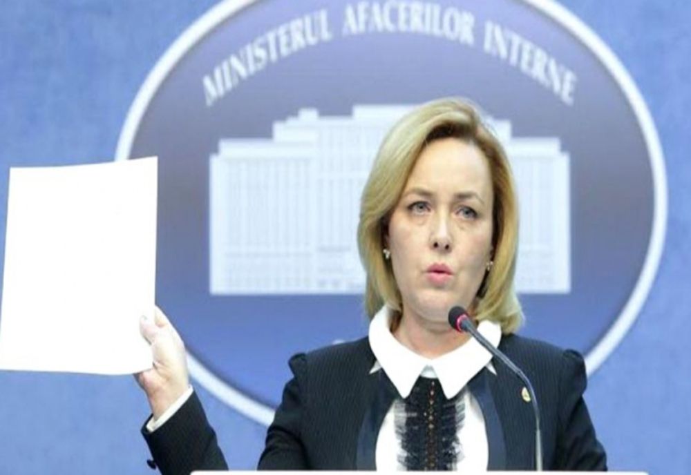 Carmen Dan, chemată la poliție să dea declarații într-un dosar privind acordarea ilegală a unor permise de conducere 