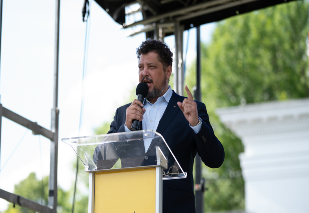 Claudiu Târziu: ”Împreună suntem oastea dumneavoastră, împreună reușim să eliberăm România, să o reconstruim și să readucem în Europa normalitatea!”