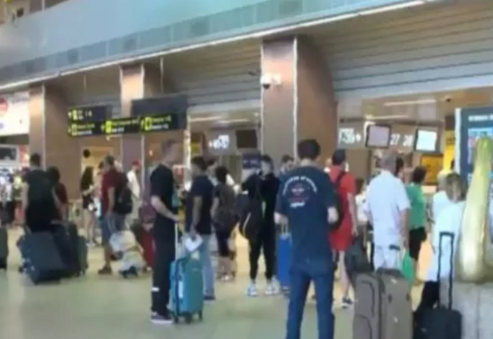 Sistemul de climatizare al Aeroportului Otopeni a cedat