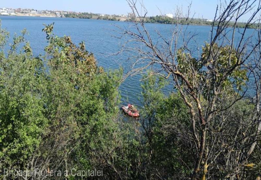 TÂNĂR DECEDAT, DUPĂ CE A CĂZUT CU MAŞINA ÎN LACUL PANTELIMON