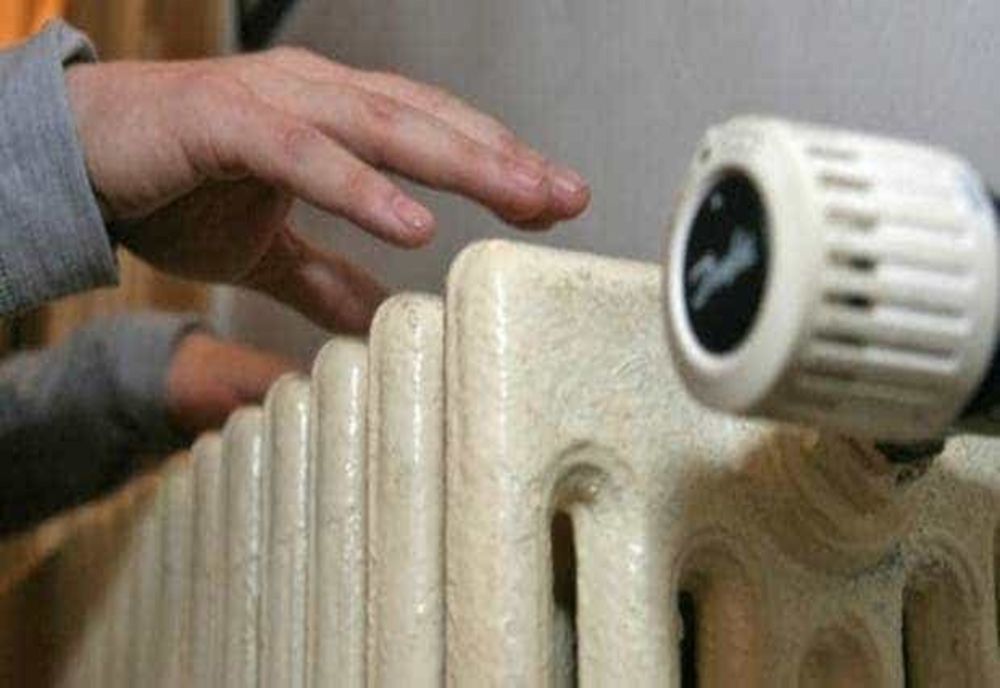 Calorifere reci în 3500 de imobile din București