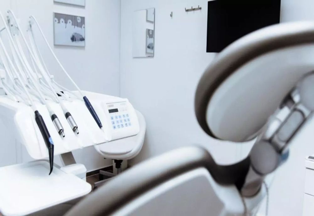 Clinica stomotologică în care a murit o fetiță de doi ani a fost închisă 