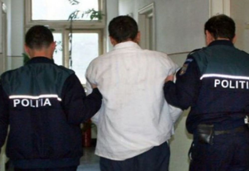 PROFESOR DE MUZICĂ, CERCETAT PENAL DUPĂ CE AR FI ÎNCERCAT SĂ ÎNTREȚINĂ RELAȚII INTIME CU UN ELEV