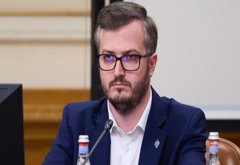 Ștefan Avrămescu acuză risipa de bani publici la Pătârlagele: „5,8 milioane de lei pentru o lucrare făcută de două ori. Așa arată incompetența și jaful din administrația locală”