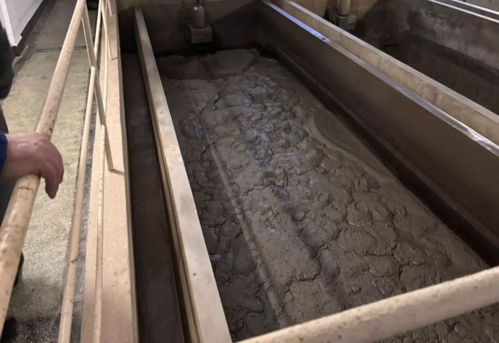 Criza apei din județul Prahova. Cum arată „apa potabilă” din orașul Câmpina FOTO