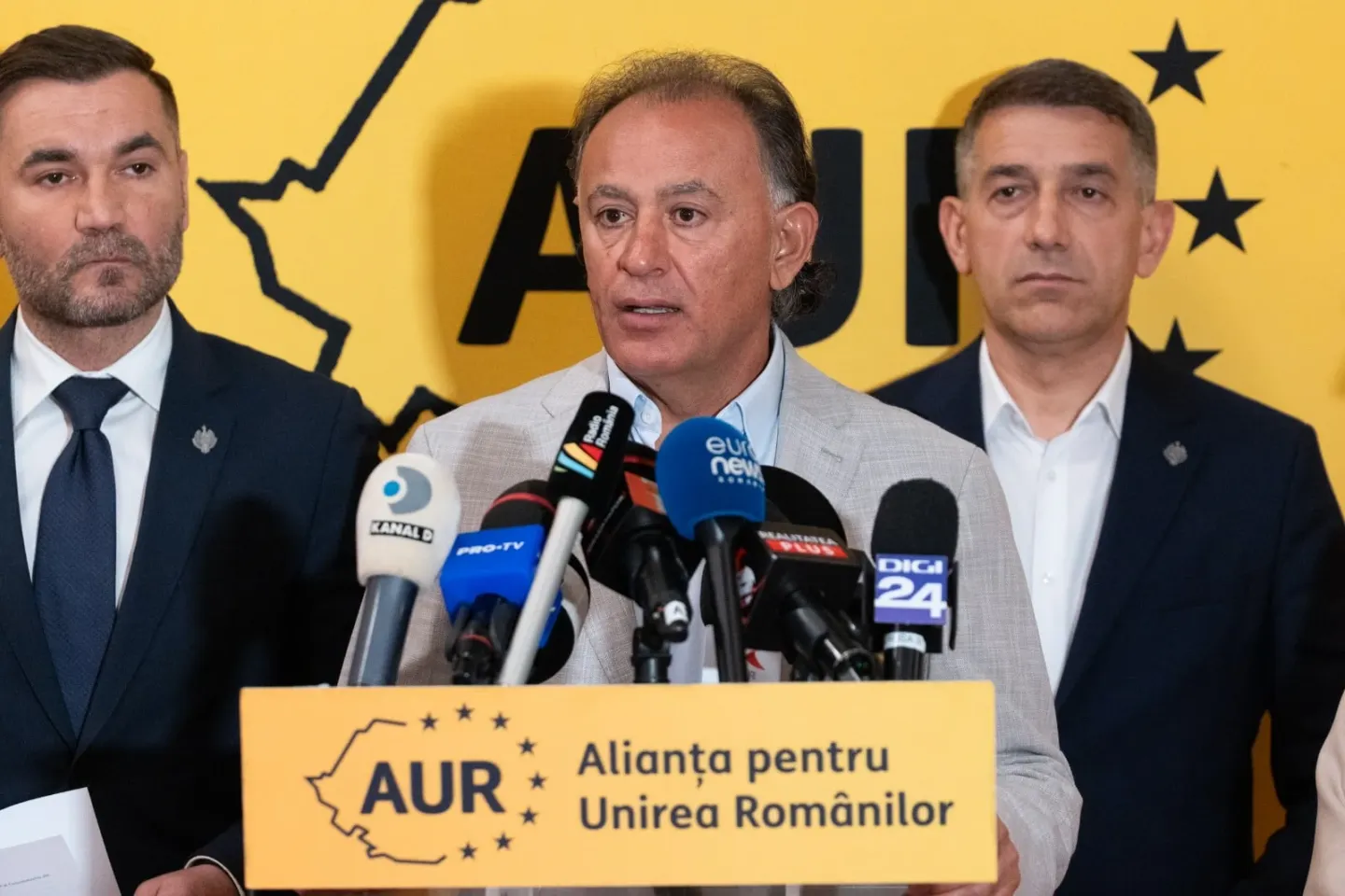 Mohammad Murad cere retragerea lui Bolojan din fruntea Guvernului. „Este un act de onoare”
