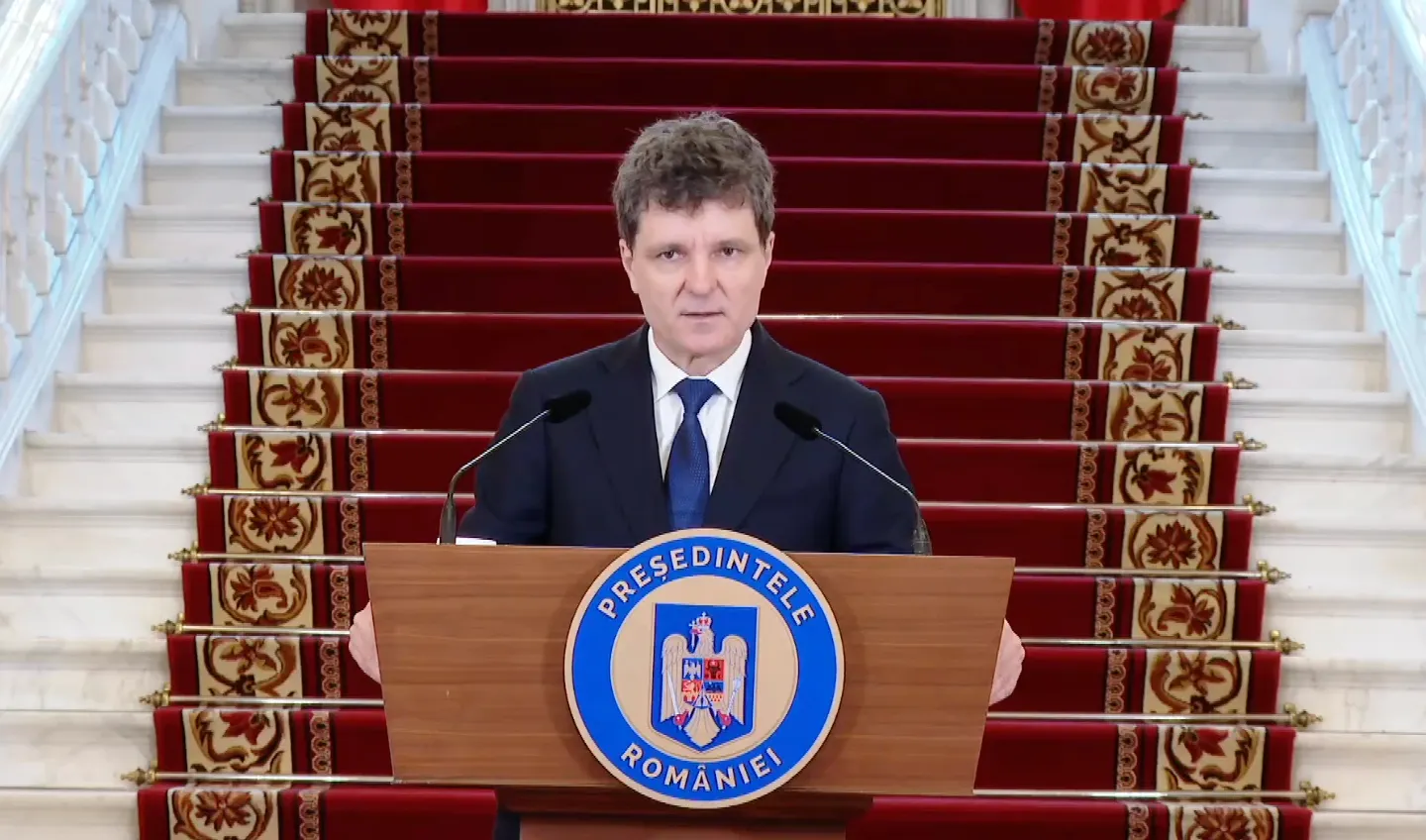 Negocieri la Cotroceni. Ce variante ar putea alege președintele Nicușor Dan pentru noul guvern