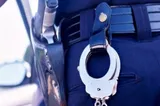 Doi bărbați, reținuți după scandalul cu poliția din Sectorul 3. O minoră, cercetată