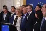 PNL, în pragul unei rupturi înainte de votul pentru Guvernul Niculescu! Unii lideri cer libertate de decizie